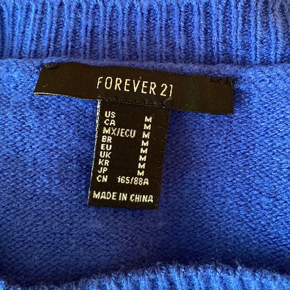 Forever 21 Blue Crewneck Sweater Size Medium - Picture 4 of 5